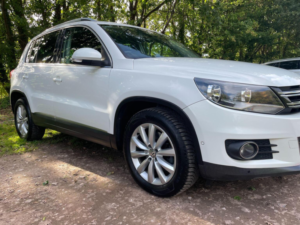 2014 Volkswagen Tiguan 1.4 Tsi Bluemotion Tech Match 2WD Euro 5 (s/s) 5dr in White — image 4