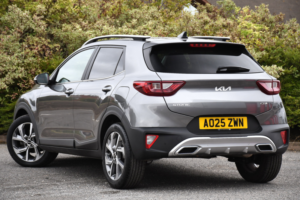 2025 Kia Stonic 1.0 T-Gdi Gt-Line SUV 5dr Petrol Dct Euro 6 (s/s) (98 Bhp) in Grey — image 3
