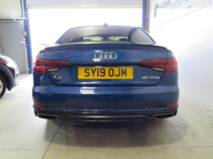 2019 Audi A4 2.0 Tfsi 40 Black Edition S Tronic Euro 6 (s/s) 4dr in Blue — image 5