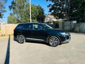 2021 Mitsubishi Outlander 2.0 Mivec Design CVT 4WD Euro 6 (s/s) 5dr in Black — image 3
