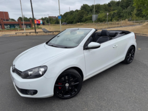2015 Volkswagen Golf 2.0 Tdi Bluemotion Tech Gt Cabriolet DSG Euro 5 (s/s) 2dr in White — image 3