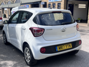2017 Hyundai I10 1.0 Se Hatchback 5dr Petrol Manual Euro 6 (66 Ps) in White — image 4