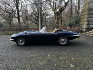 1972 Jaguar E-Type Series Ii Roadster in Blue — image 2