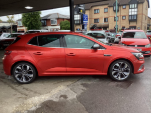 2018 Renault Megane 1.3 Tce Gt Line Euro 6 (s/s) 5dr in Red — image 2