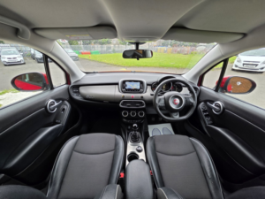 2017 Fiat 500x 1.6 500x Off-Road Look 1.6 Multijet 120hp Cross Plus in Red — image 2