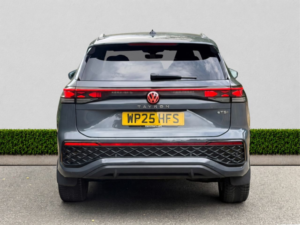 2025 Volkswagen Tayron 1.5 Etsi Mhev R-Line SUV 5dr Petrol Hybrid DSG Euro 6 (s/s) (150 Ps) in Grey — image 6