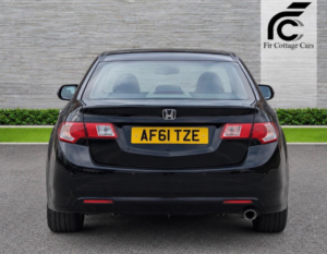 2011 Honda Accord 2.2 I-Dtec Es Gt Auto Euro 5 4dr in Black — image 6
