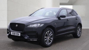 2018 Jaguar F-Pace 2.0 D180 R-Sport Auto AWD Euro 6 (s/s) 5dr in Black — image 3