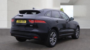 2018 Jaguar F-Pace 2.0 D180 R-Sport Auto AWD Euro 6 (s/s) 5dr in Black — image 5