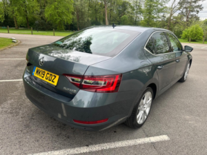 2019 Skoda Superb 1.5 Tsi Act Se L Executive in Grey — image 3