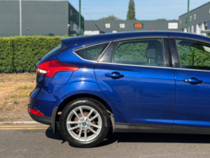 2015 Ford Focus 1.5 Tdci Zetec Euro 6 (s/s) 5dr in Blue — image 6