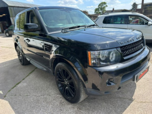 2012 Land Rover Range Rover Sport 3.0 Sd V6 Hse in Black — image 3