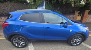 2015 Vauxhall Mokka 1.7 Cdti Se in Blue — image 2