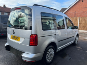 2019 Volkswagen Caddy Life 2.0 Tdi in Silver — image 4