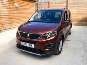 2021 Peugeot Rifter 3 SEAT Petrol Auto Wheelchair Accessible Disabled Access Vehicle Wav in Bronze — image 6