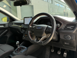 2020 Ford Focus 1.0t Ecoboost St-Line Euro 6 (s/s) 5dr in Blue — image 2