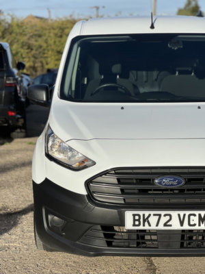 2022 Ford Transit Connect 1.5 Transit Connect Leader Hp Van Lwb 250 L2 1.5l Ecoblue 100ps Fwd 6 Speed Manual in White — image 3