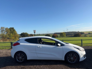 2013 Kia Proceed 1.6 Gdi Ecodynamics S Euro 5 (s/s) 3dr in White — image 3