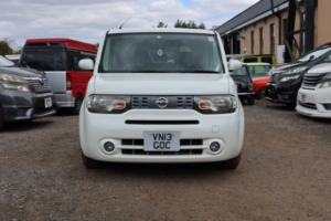 2013 Nissan Cube Hatchback 1.5 (2012) in White — image 2