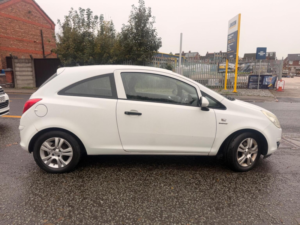 2010 Vauxhall Corsa 1.2i 16v Energy 3dr (a/c) in White — image 3
