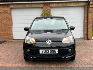 2013 Volkswagen Up! 1.0 Bluemotion Tech High Up! Euro 5 (s/s) 5dr in Black — image 2