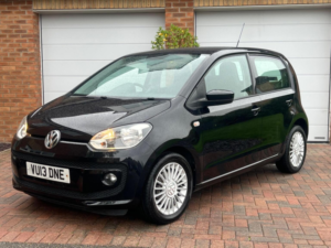 2013 Volkswagen Up! 1.0 Bluemotion Tech High Up! Euro 5 (s/s) 5dr in Black — image 6
