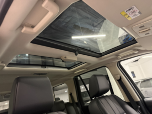 2013 Land Rover Freelander 2 2.2 Sd4 190bhp Hse Auto in White — image 6