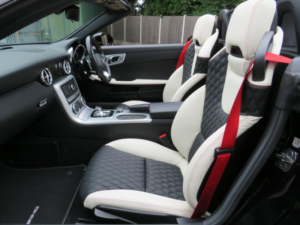 2017 Mercedes-Benz Slc Slc 250d Amg Line Roadster 9g Auto * Two Tone Quilted Leather + Pan Roof + Air Scarf + Big Spec * in Black — image 6