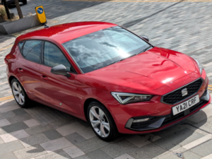 2021 SEAT Leon 1.5 Tsi Evo Fr in Red — image 2