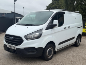 2018 Ford Transit Custom 2.0 300 Ecoblue L1 H1 Euro 6 5dr in White — image 3