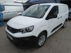 2020 Peugeot Partner