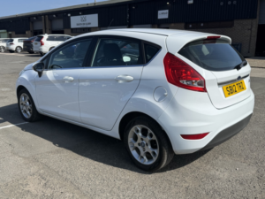2012 Ford Fiesta 1.3 Zetec in White — image 4