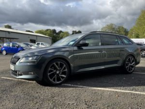 2019 Skoda Superb 2.0 Tdi Sportline in Grey — image 5