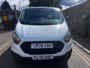 2022 Ford Transit Custom 2.0 300 Ecoblue Leader Crew Van L1 H1 Euro 6 (s/s) 5dr in White — image 2