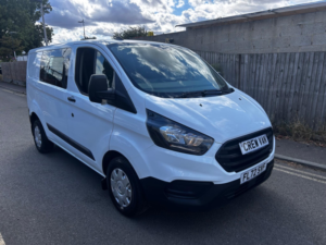 2022 Ford Transit Custom 2.0 300 Ecoblue Leader Crew Van L1 H1 Euro 6 (s/s) 5dr in White — image 5