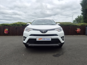 2017 Toyota Rav4 2.0 D-4d Business Edition in White — image 4
