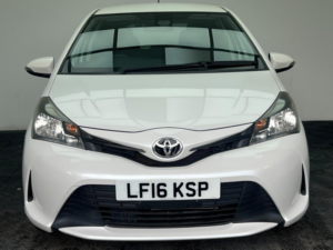 2016 Toyota Yaris 1.33 Dual Vvt-I Icon Multidrive S Euro 6 5dr in Other — image 5