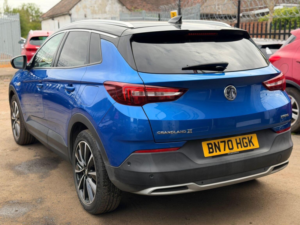 2020 Vauxhall Grandland X 1.6 13.2kwh Business Edition Nav Auto Euro 6 (s/s) 5dr in Blue — image 3