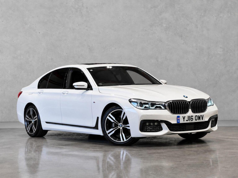 2016 BMW 7 Series 3.0 740i M Sport Auto Euro 6 (s/s) 4dr in White — image 1