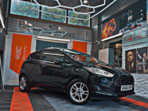 2016 Ford Fiesta 1.25 Zetec Euro 6 3dr in Black — image 3