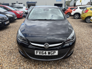 2015 Vauxhall Astra 1.6 16v Elite in Black — image 3