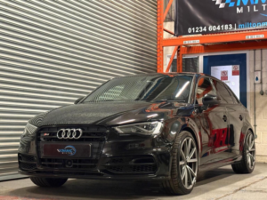 2014 Audi S3 2.0 Tfsi Sportback S Tronic Quattro Euro 6 (s/s) 5dr in Black — image 4