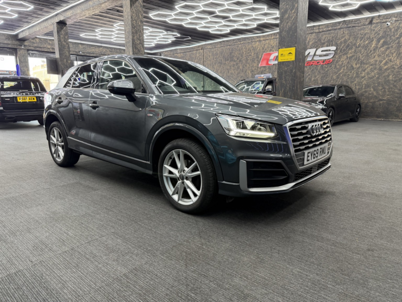 2019 Audi Q2 1.6 Tdi 30 S Line in Grey — image 1