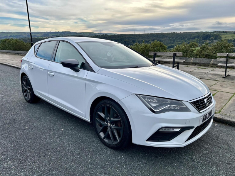 2017 SEAT Leon 1.4 Tsi Fr Technology Euro 6 (s/s) 5dr in White — image 1
