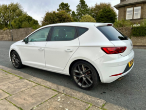 2017 SEAT Leon 1.4 Tsi Fr Technology Euro 6 (s/s) 5dr in White — image 6