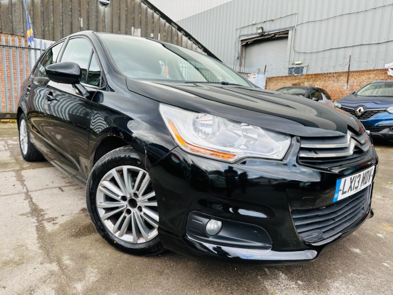 2013 Citroen C4 1.6 E-Hdi Airdream Vtr+ Egs6 Euro 5 (s/s) 5dr in Black — image 1