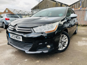 2013 Citroen C4 1.6 E-Hdi Airdream Vtr+ Egs6 Euro 5 (s/s) 5dr in Black — image 2