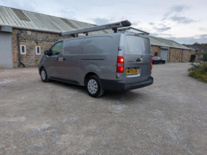 2021 Peugeot Expert 2.0 Bluehdi 1400 Professional Long Panel Van Lwb Euro 6 (s/s) 6dr in Grey — image 5