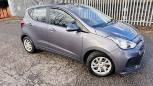 2017 Hyundai I10 1.2 I10 Se 1.2 A/t My17 in Grey — image 2