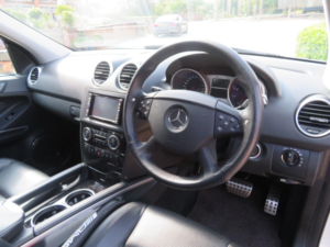 2007 Mercedes-Benz M Class Ml 63 Amg W164 in White — image 2